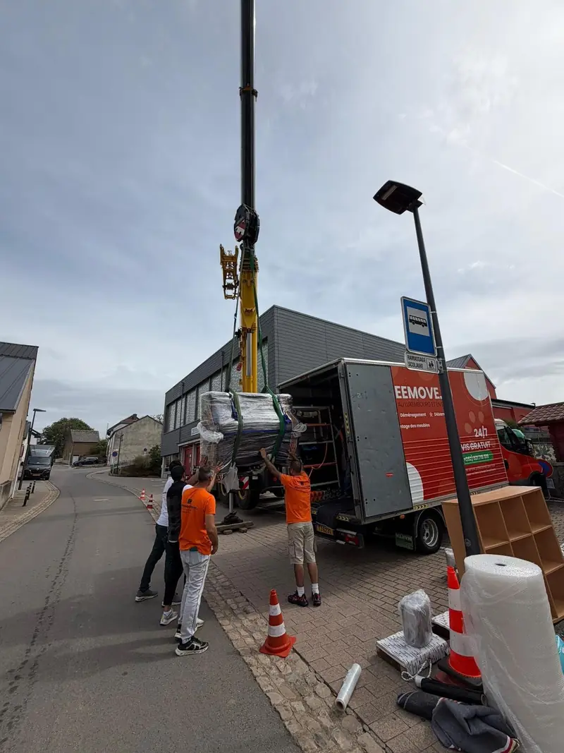 Möbellift im Einsatz